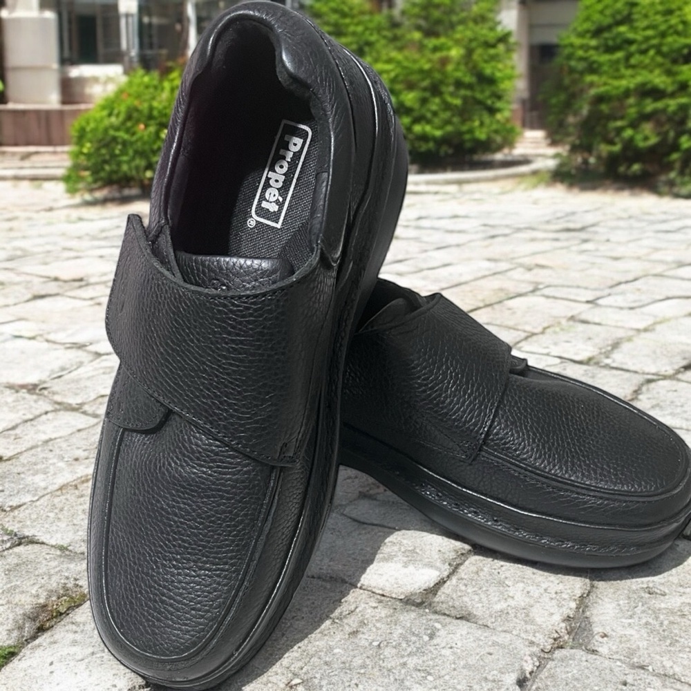 Propet Men's Black Leather Loafers☑️ - Picture 8 of 12